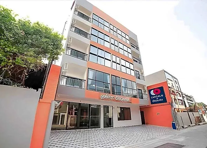 Roomquest Sukhumvit 36 @ Bts Thonglor 3*