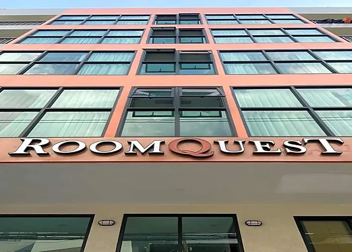 Roomquest Sukhumvit 36 @ Bts Thonglor 3*