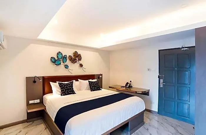 فندق Roomquest Sukhumvit 36 @ Bts Thonglor