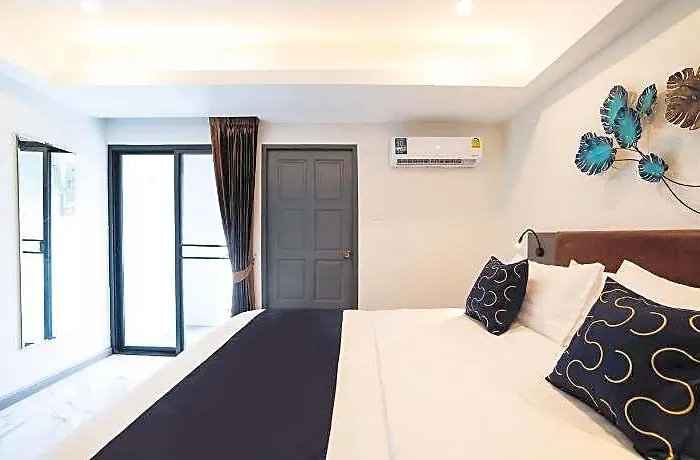 Roomquest Sukhumvit 36 @ Bts Thonglor Bangkok